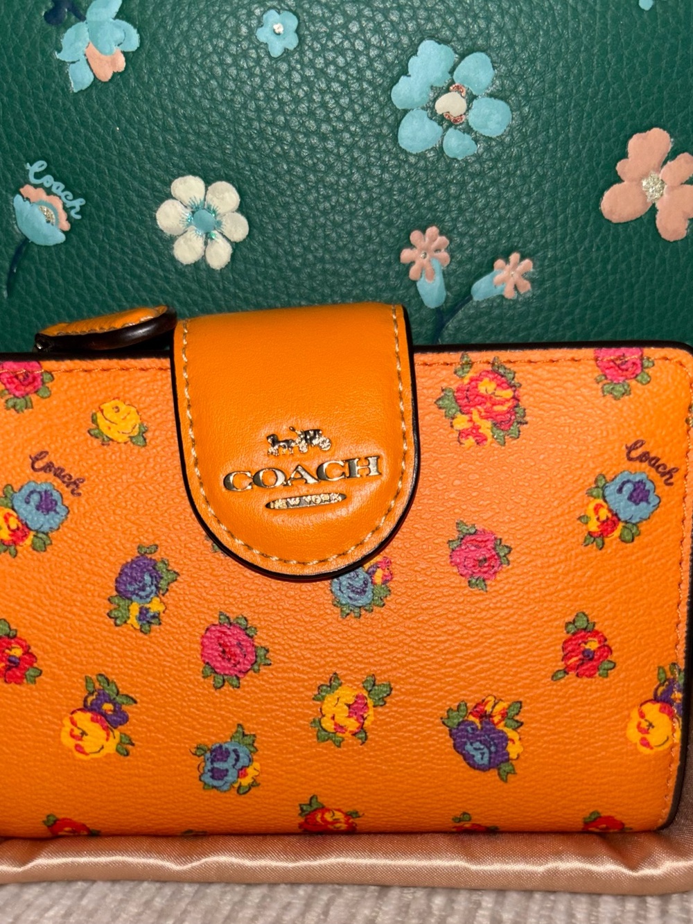 Coach Town Bucket Bag Mystical Floral Print with Wallet Bundle - Picture 8 of 10